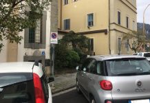 Zona ospedaliera. Sosta selvaggia e assai maleducata