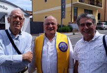 Omaggio dei Lions a Pinocchio. Così Pescia è più bella