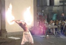 Shopping di sera a Pescia, un successo confermato