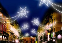 Natale, finalmente le luminarie. 70 fili di luce pronti ad accendersi