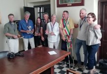 Giulia, Erika e Giulia vincono il premio di disegno
