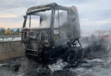 A fuoco un camion. Paura in cartiera