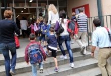 26 alunni in una classe di prima elementare? Troppi. Genitori delusi ma non rassegnati