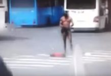 Nudo in stazione tra lo stupore della gente. Trasportato al pronto soccorso