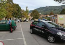 Furti su auto e prelievi fraudolenti con carte di credito. Carabinieri arrestano 36enne