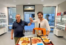 Di padre in figlio, passaggio di testimone all’Ottica. 89 anni di storia…