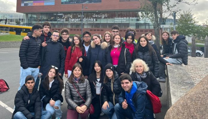 Lorenzini Danimarca copertina