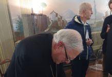 Stop al cibo sintetico. Firma anche Monsignor Filippini