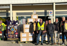 Lions Club Pescia, un pacco pieno di solidarietà