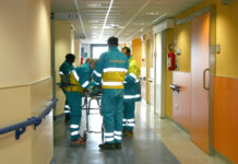 Sette pazienti in codice rosso, undici in attesa. In diretta l’attività del pronto soccorso