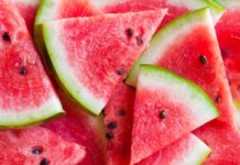 È festa al Parco di Elisabetta con la cocomerata e calcio balilla