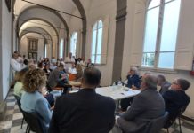 L’assessore regionale Bezzini sull’ospedale, “Settori rafforzati e risultati positivi”. Nessun accenno al Punto Nascite