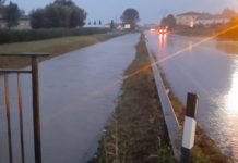 Maltempo, traffico in tilt. Fiumi di acqua. I video di via Marconi e via Amendola