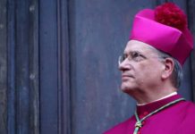 VESCOVO DI PESCIA. “Preghiamo perchè cessi il rumore delle armi”