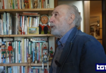 Ha 81 anni e da mezzo secolo raccoglie libri di Pinocchio. “Vorrei donarli a una fondazione”