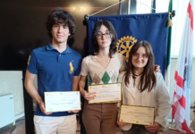 Studenti di istituti pesciatini premiati dal Rotary al “Serietà e impegno”