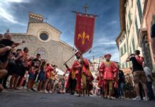 Palio degli arcieri. Dalla Ferraia ammonimento alla Lega dei Rioni