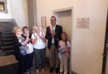 Svelata la targa in memoria di Florio Giagnoni. “Uomo speciale, tenace. Vuoto immenso”