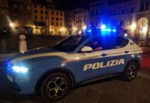 Ubriachi, danneggiano auto. Due denunciati