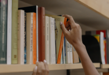 Biblioteche e portineria. Variazione di orario