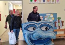 A SCUOLA DI CARTAPESTA. Il Carnevale di Veneri entra in classe. Le foto