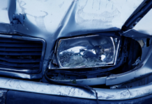 Tamponamento a catena. Coinvolti tre mezzi, nessun ferito