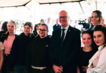 MADE IN ITALY. Studentesse del Sismondi-Pacinotti con il Ministro Valditara. I nomi