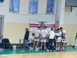 Passeggia la Cestistica nel turno infrasettimanale contro Carrara
