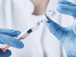 VACCINI ANTI COVID offerti a tutti gli over 18