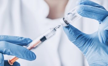 VACCINI ANTI COVID offerti a tutti gli over 18