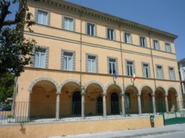 LORENZINI, SCUOLA D’ECCELLENZA. Tra i primi licei di Pistoia e Lucca. I risultati di Eduscopio