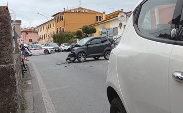 TAMPONAMENTO IN VIA FRANCESCA. Tanta paura, feriti lievi, auto distrutte