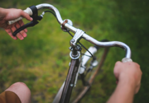 LUCCA, RUBA BICICLETTA. Tenta la fuga, arrestato 47enne di origini tunisine