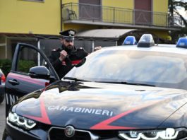 VIAGGIA IN AUTO CON LA COCAINA. Carabinieri arrestano marocchino
