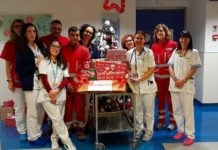 REGALO SOSPESO di Croce Rossa. Da Franca Giocattoli una slitta piena di giochi per bambini