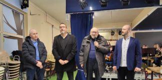 LA SOLIDARIETA’ BATTE L’ILLEGALITA’ 20 a 0. Nuovi pc a Valchiusa grazie a Banca di Pescia e Cascina