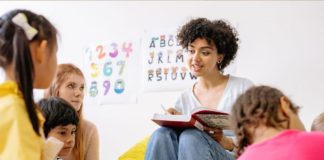 LE STORIE PRENDONO FORMA. Incontro per tutti i bambini