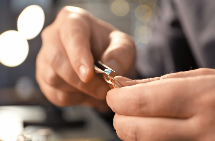 TRUFFA DEL FALSO CARABINIERE. Arrestati due minori e recuperato l’oro rubato