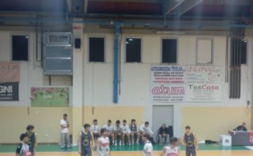 CESTISTICA sublime corsara sul parquet di Lucca