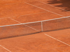 CAMPI DA TENNIS SENZA CONVENZIONE. Brizzi e Giurlani chiedono spiegazioni