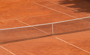 CAMPI DA TENNIS SENZA CONVENZIONE. Brizzi e Giurlani chiedono spiegazioni