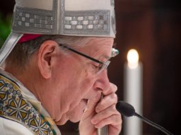 VESCOVO FAUSTO. Domenica il saluto della Chiesa pesciatina
