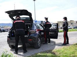 FURTO IN TRE SUPERMERCATI. Due sudamericani arrestati