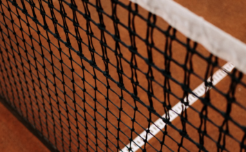 CAMPI DA TENNIS, LAVORI DA SOSTENERE. Mancano i soldi, impossibile fare una nuova convenzione