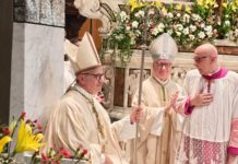 BENVENUTO A PESCIA VESCOVO AUGUSTO. “I fiori più belli siete voi…”